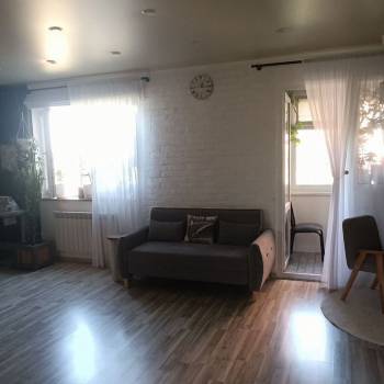 Продается 1-комнатная квартира, 48 м²