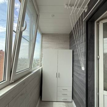 Продается 1-комнатная квартира, 35 м²