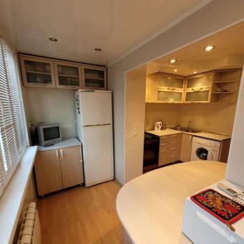 Сдается Многокомнатная квартира, 64 м²
