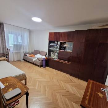 Сдается Многокомнатная квартира, 64 м²