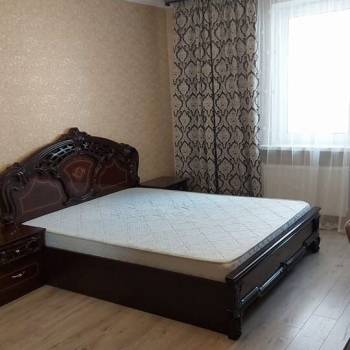 Сдается Многокомнатная квартира, 95 м²