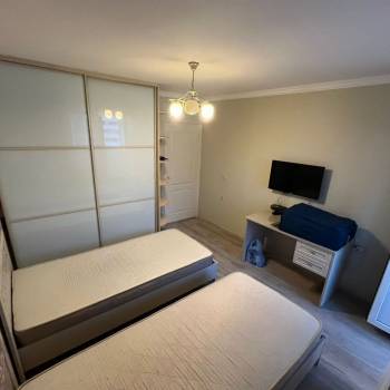 Сдается Многокомнатная квартира, 95 м²