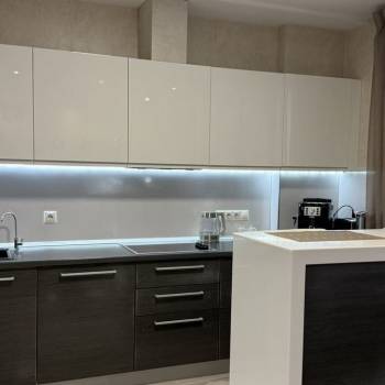 Продается 3-х комнатная квартира, 92 м²