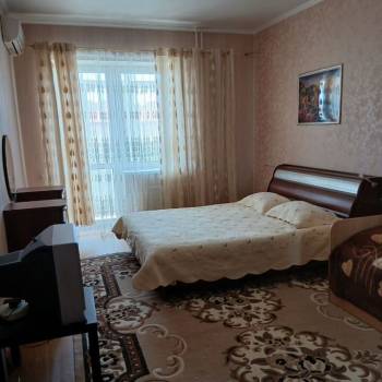 Сдается 1-комнатная квартира, 52 м²