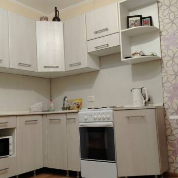 Сдается 1-комнатная квартира, 39 м²