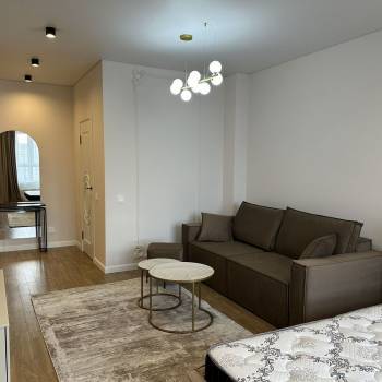 Продается 1-комнатная квартира, 45 м²