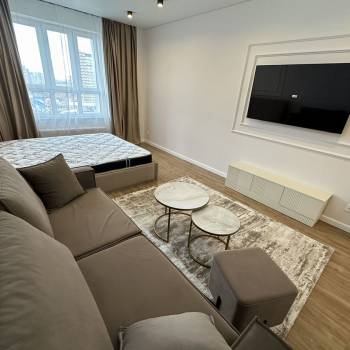 Продается 1-комнатная квартира, 45 м²