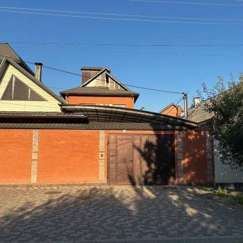 Продается Дом, 250 м²