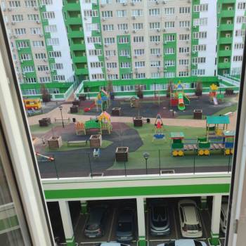 Сдается 2-х комнатная квартира, 76 м²