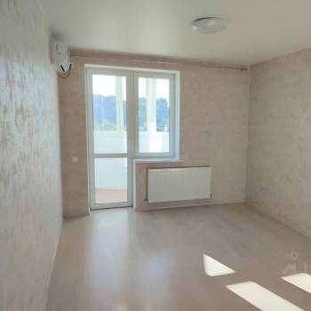 Сдается 2-х комнатная квартира, 76 м²
