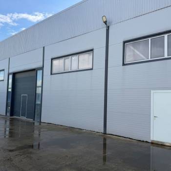 Сдается Нежилое помещение, 1300 м²
