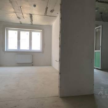 Продается 1-комнатная квартира, 38 м²