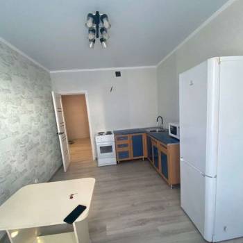 Сдается 2-х комнатная квартира, 68 м²