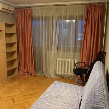 Сдается 1-комнатная квартира, 39 м²