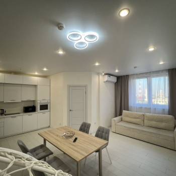 Сдается 2-х комнатная квартира, 70 м²