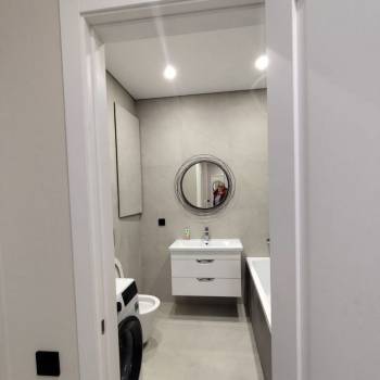 Сдается 1-комнатная квартира, 52 м²