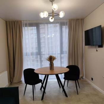 Сдается 1-комнатная квартира, 52 м²