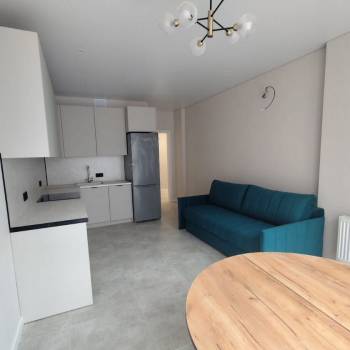 Сдается 1-комнатная квартира, 52 м²