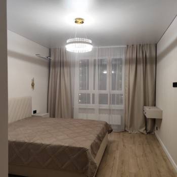Сдается 1-комнатная квартира, 52 м²