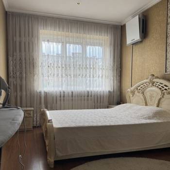 Продается 2-х комнатная квартира, 65,6 м²