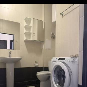 Продается 1-комнатная квартира, 50,7 м²