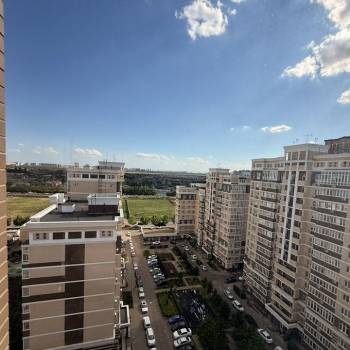 Продается 2-х комнатная квартира, 83 м²