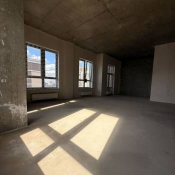 Продается 2-х комнатная квартира, 83 м²