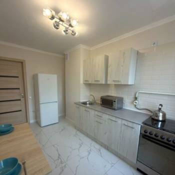 Сдается Многокомнатная квартира, 75 м²
