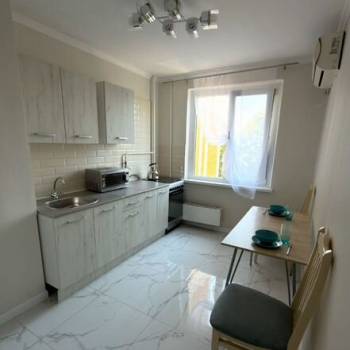 Сдается Многокомнатная квартира, 75 м²