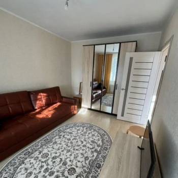 Продается 1-комнатная квартира, 31,8 м²