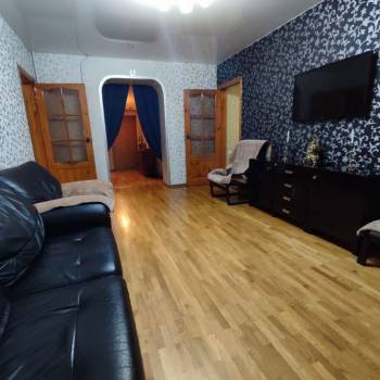 Продается Многокомнатная квартира, 85 м²