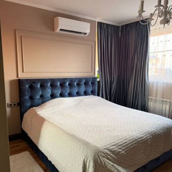Продается Многокомнатная квартира, 105 м²