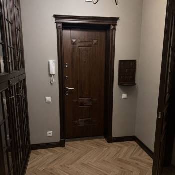 Продается Многокомнатная квартира, 105 м²