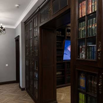Продается Многокомнатная квартира, 105 м²