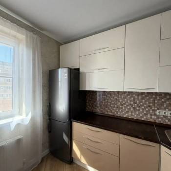 Сдается 1-комнатная квартира, 36,6 м²