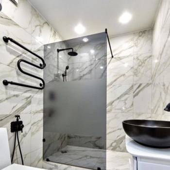 Продается 1-комнатная квартира, 52,6 м²