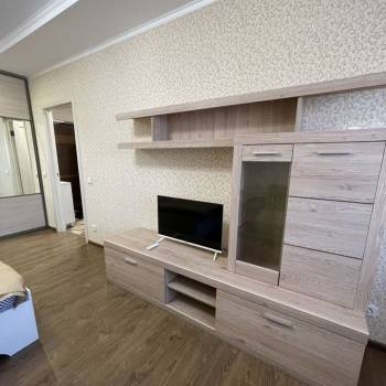Сдается 1-комнатная квартира, 50 м²