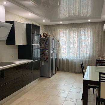 Сдается Многокомнатная квартира, 103 м²