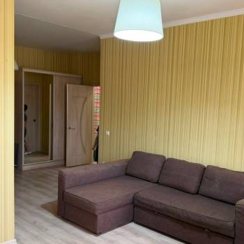 Сдается 2-х комнатная квартира, 59 м²