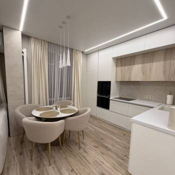 Продается 1-комнатная квартира, 40 м²