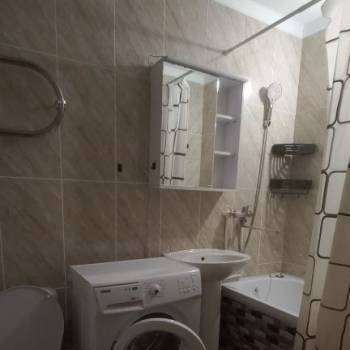 Сдается 1-комнатная квартира, 39 м²