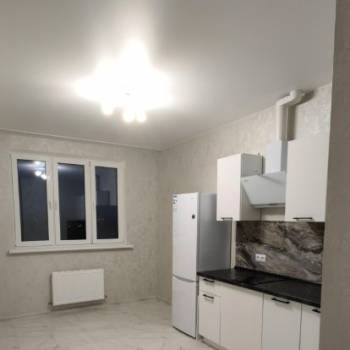 Продается 1-комнатная квартира, 40,5 м²