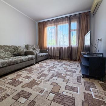 Сдается 1-комнатная квартира, 43 м²