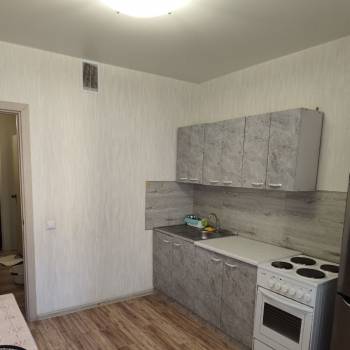 Сдается 1-комнатная квартира, 38 м²