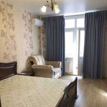 Сдается 2-х комнатная квартира, 65 м²