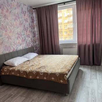 Сдается 2-х комнатная квартира, 63 м²