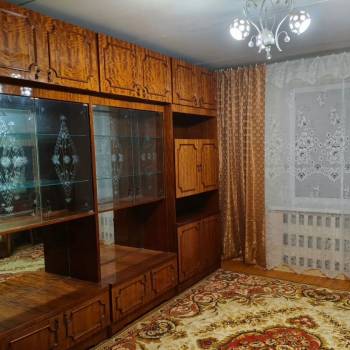 Сдается Многокомнатная квартира, 60 м²