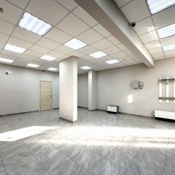 Сдается Нежилое помещение, 56 м²