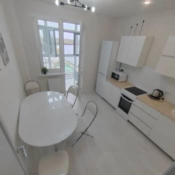 Сдается 1-комнатная квартира, 38 м²
