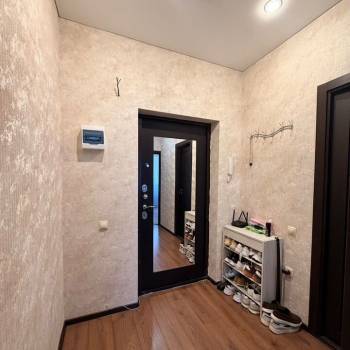 Продается 1-комнатная квартира, 35 м²